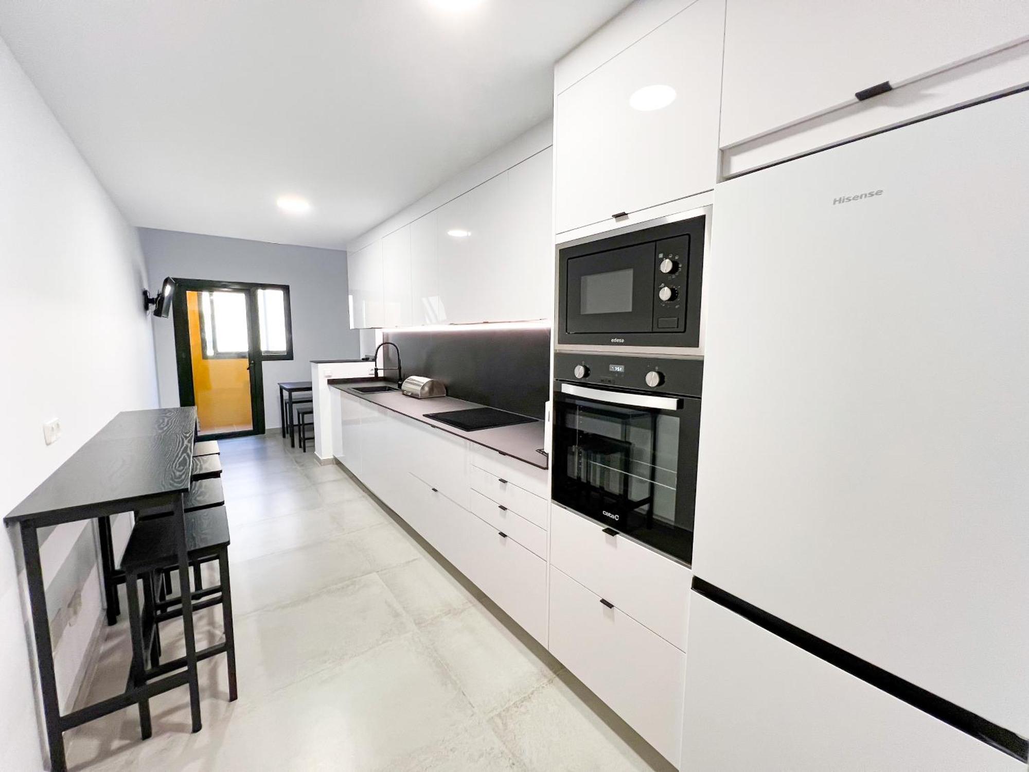 Apartment In San Pedro De Alcantara-marbella With Private Parking *