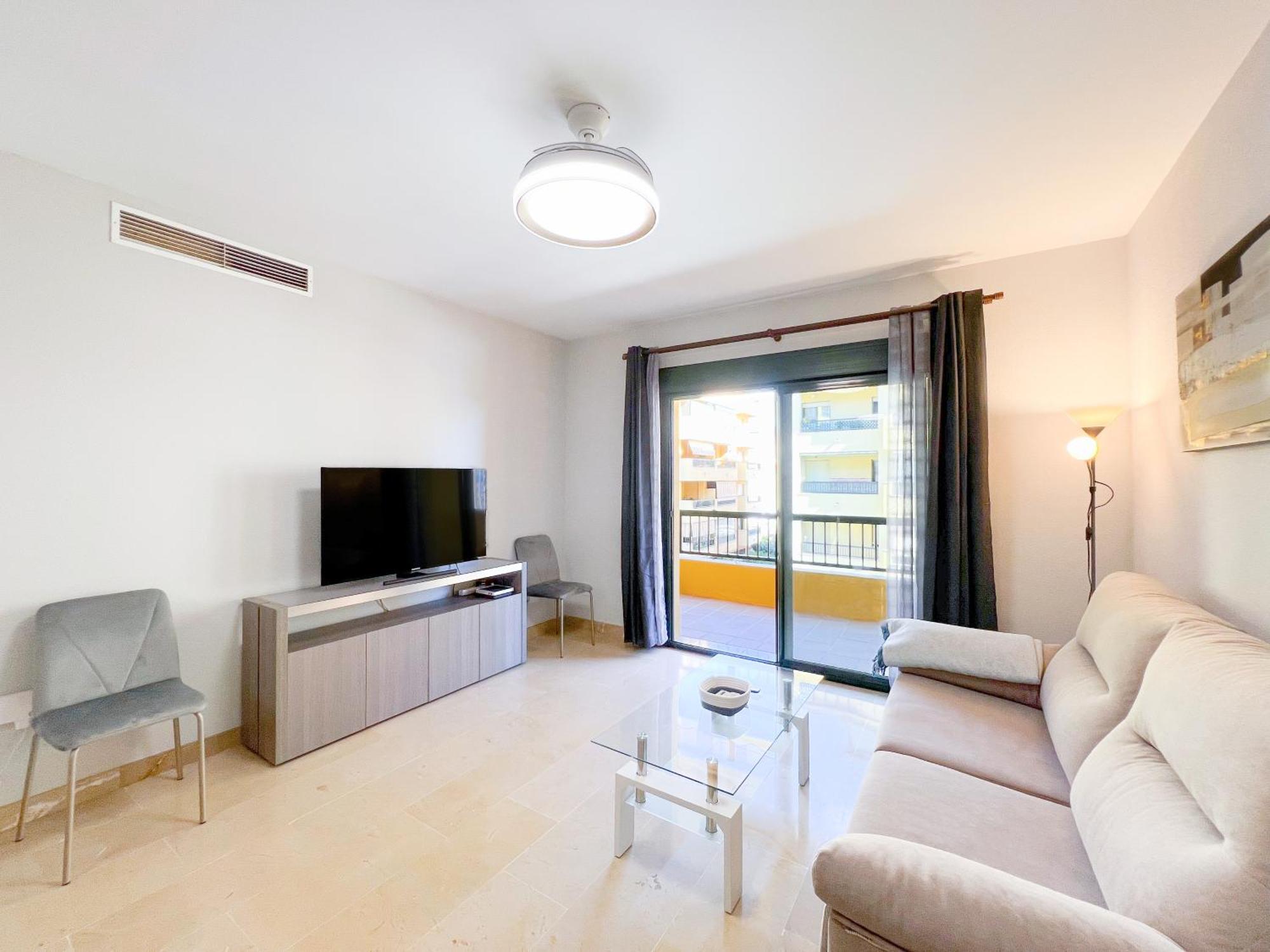 In San Pedro De Alcantara-marbella With Private Parking Apartment *
