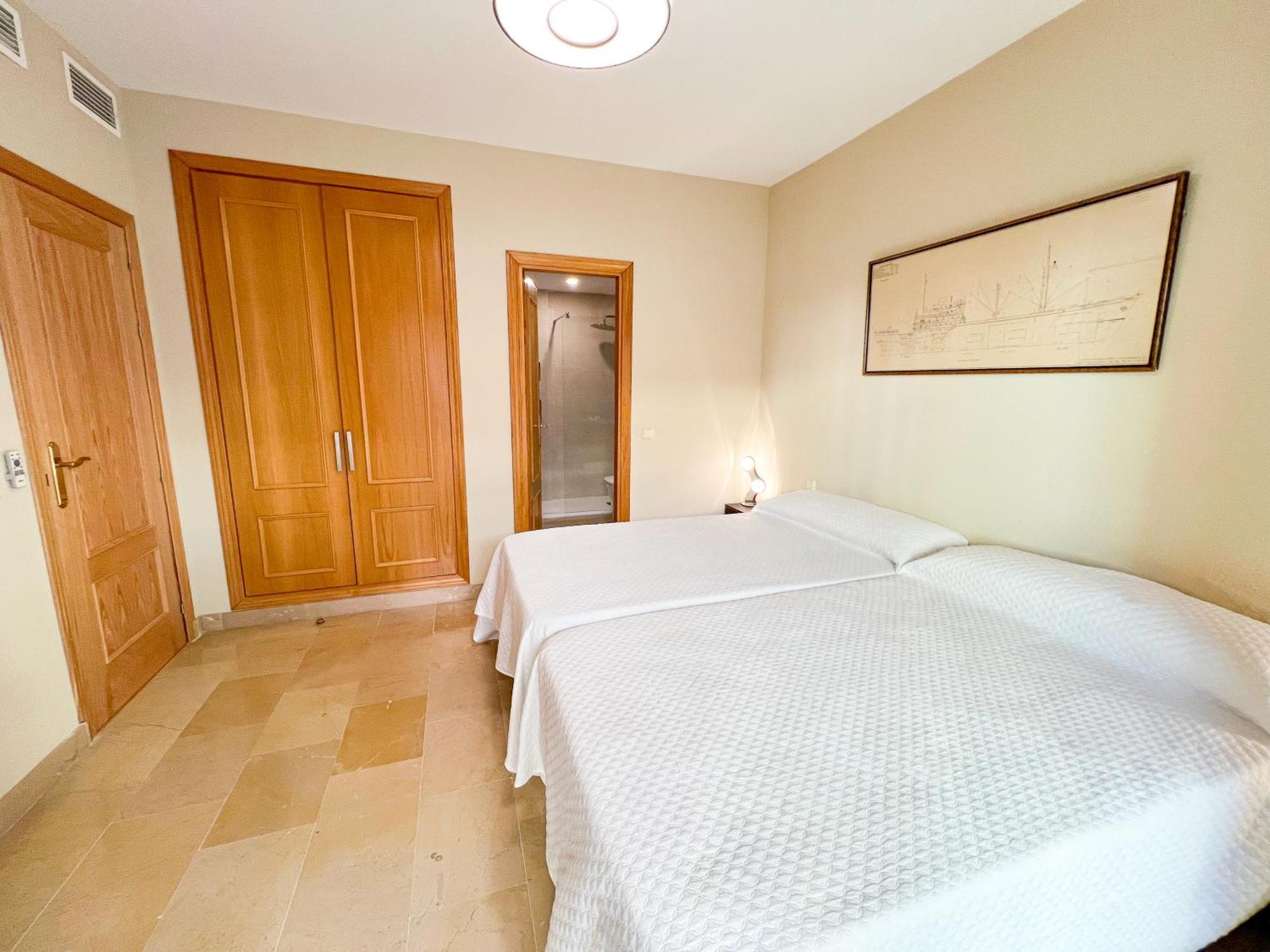 Apartment In San Pedro De Alcantara-marbella With Private Parking Marbella
