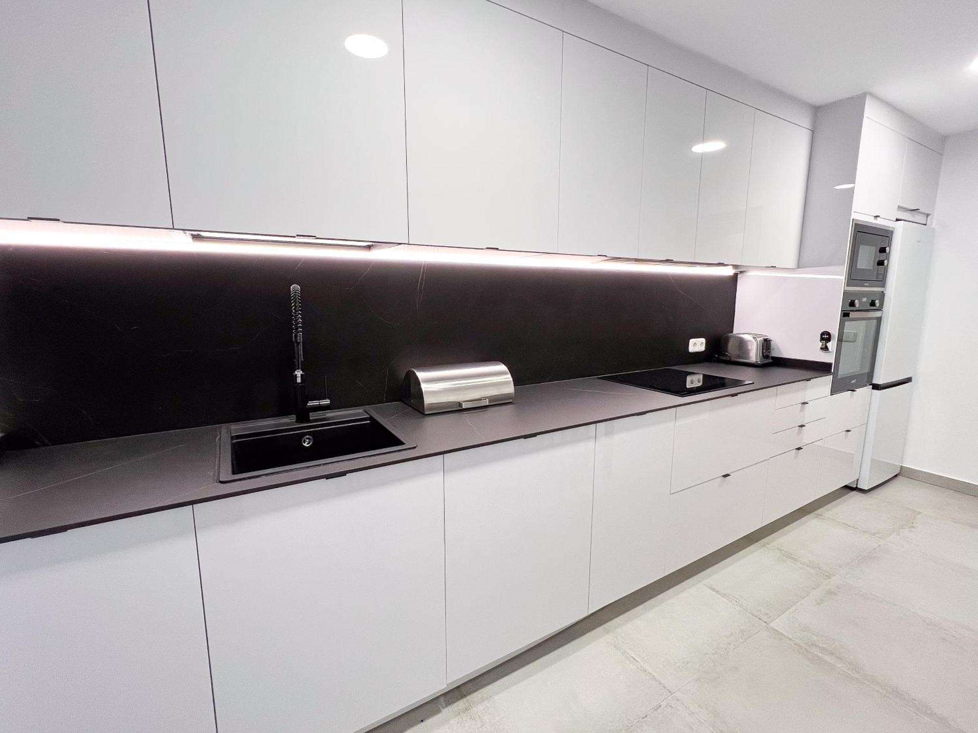 In San Pedro De Alcantara-marbella With Private Parking Marbella